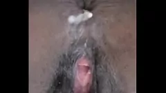 Jouer Remplir le cul de mon beau-fils avec des jouets - Une MILF latina chaude devient coquine