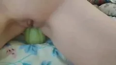 Odtwórz Ciasny tyłek StelliStill zostaje zaorany podczas intensywnej sesji analnej