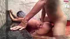 Reproduzir Casal gostoso fodendo apaixonadamente na piscina com MarcosVinies - Big Ass e Bareback Action