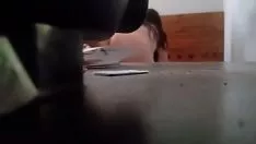 Afspelen Cogiendo a mi prima , la encuentro en la cama y me pongo arrresound, la hago gritrockar y me pide mas separatee 3