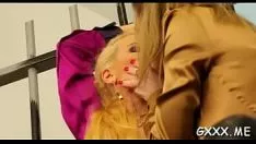 Jouer Fille chic gaspille plus tôt aboyeur